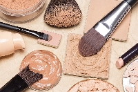 Doğru Fondöten Ve Kapatıcı Uygulaması Nasıl Yapılır?