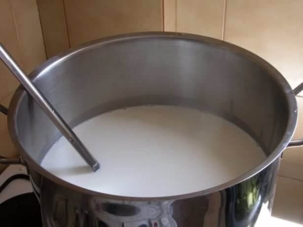 Sütün Taşmaması İçin Mutlaka Yapın!