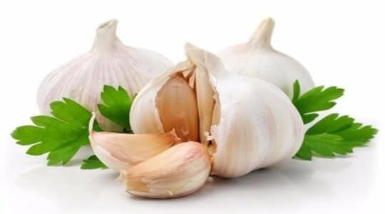 Sarımsak Kokusunu Çıkarmak İçin Mutlaka Yapın!