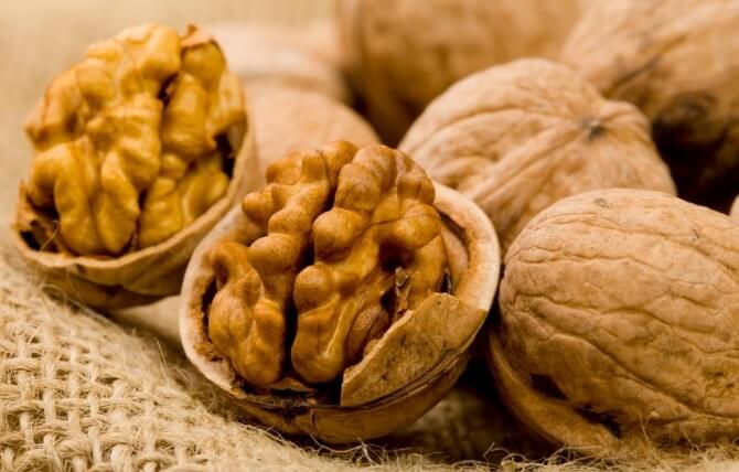 Cevizlerin Kabuklarını Kolayca Açabilmek İçin