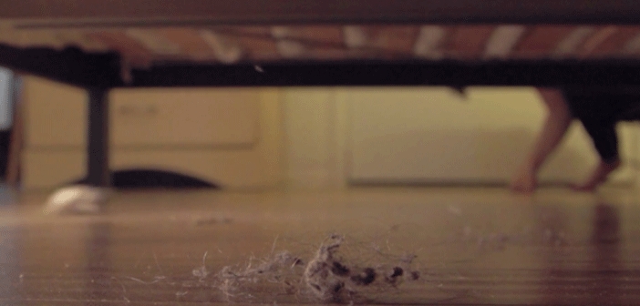 Mobilyaların Altı Nasıl Temizlenir? Mobilyaların Altı Nasıl Temizlenir?