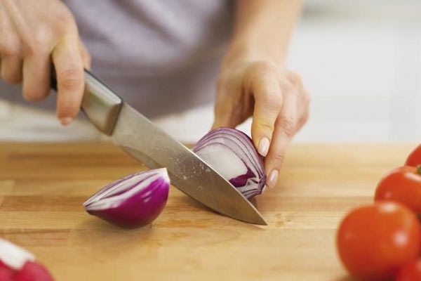 Soğan Doğrarken Gözleriniz Yaşarıyorsa Okuyun!